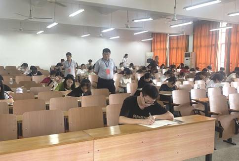 说明: c860b18b9518b786f3557630717de9b